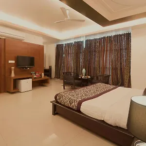 Hotel Delhi 37